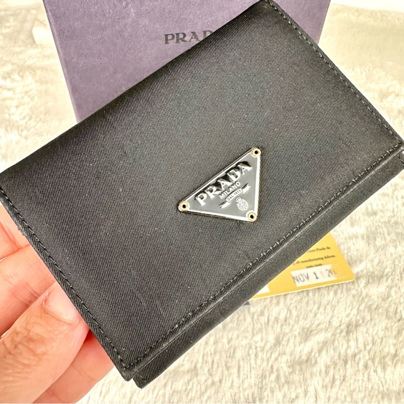 PRADA Tessuto black nylon and leather credit card holder or badge ID wallet case - Picture 4 of 14